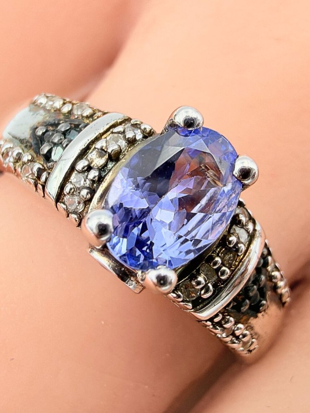 Modern Bohemian Marked  Sterling Silver Oval Purple Glass Statement Ring Sz8.75